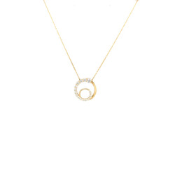 Runder-Anhanger-an-Kette-2