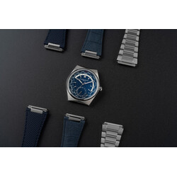 2021_Frederique_Constant_FC-718N4NH6B_Straps_2_Photo-c-Eric_Rossier_HD