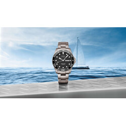 M042-430-44-051-00_OceanStar200CTitanium_PR1