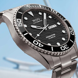 M042-430-44-051-00_OceanStar200CTitanium_PR4