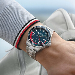 M026-629-11-041-00_OceanStar_GMT_Special-Edition_PR9