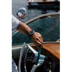 2022_Frederique_Constant_FC-303RMB5B6_Runabout_Automatic_Lifestyle_1