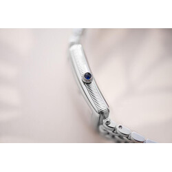 2022_Frederique_Constant_FC-200MPW2AC6B_Classics_Art_Deco_Carree_Detail_2_Photo-c-Eric_Rossier_SD