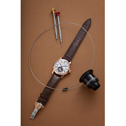 2022_Frederique_Constant_FC-930EM3H9_Classics_Heart_Beat_Manufacture_Photo-c-Eric_Rossier_Detail_1_SD