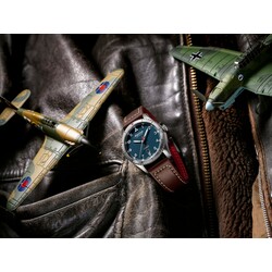 2022_Alpina_Startimer_Pilot_Automatic_AL-525NW4S26_PR_HD