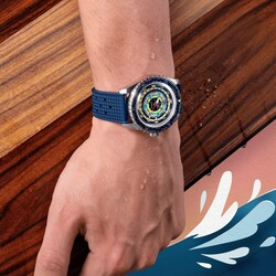 M0268291704100_6_wrist_1_1
