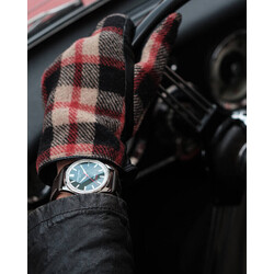 2023_Frederique_Constant_Classics_Vintage_Rally_Healey_Automatic_COSC_FC_301HGRS5B6_Feed_02a