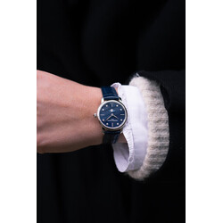 2023_Frederique_Constant_Classics_Slimline_Ladies_Moonphase_FC-206MPND1S6-7_2023_02