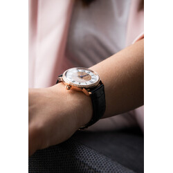 2023_Frederique_Constant_Classics_Premiere_FC-301PVD3BD4_-EricRossier_Image_01
