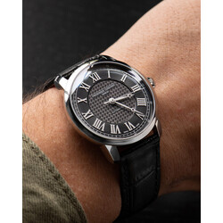 2023_Frederique_Constant_Classics_Premiere_FC-301DGR3B6_-EricRossier_Feed_03b