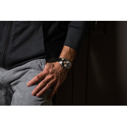 2023_Alpina_Watches_Startimer_Pilot_Quartz_Chronograph_Big_Date_AL-372GRS4S26B_Image_03