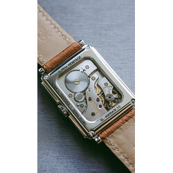 2023_Alpina_Watches_Heritage_Carree_Mechanical_140_Years_AL-490BA3C10_AL_490SA3C10_-watch-swiss-official_Story_05d