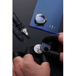 2023_Frederique_Constant_Classic_Tourbillon_Manufacture_FC-980N3H6_Workshop_Photo-c-Eric_Rossier_HD_3