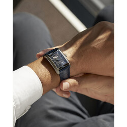 2023_Frederique_Constant_Classics_Heart_Beat_Automatic_FC-311N4C6_Feed_03