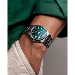 2023_Frederique_Constant_Highlife_Automatic_COSC_FC-303G3NH6B_Feed_02-18-36-12zX7tCvJ6iOWOH