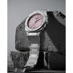 2024_Alpina_Watches_Alpiner_Extreme_Quartz_05_AL-220PI2AE6B_Image_1080X1350