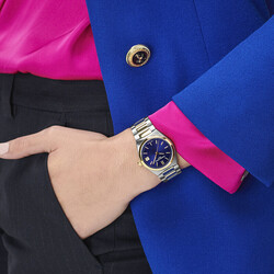 2024_Frederique_Constant_Highlife-Ladies-Quartz_09_FC-240N2NH3B_Image_1080X1080