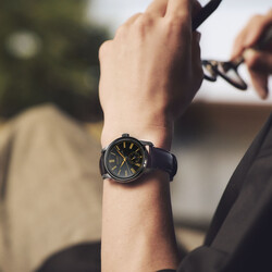 300dpi_SPB499J1_Wristshot-1